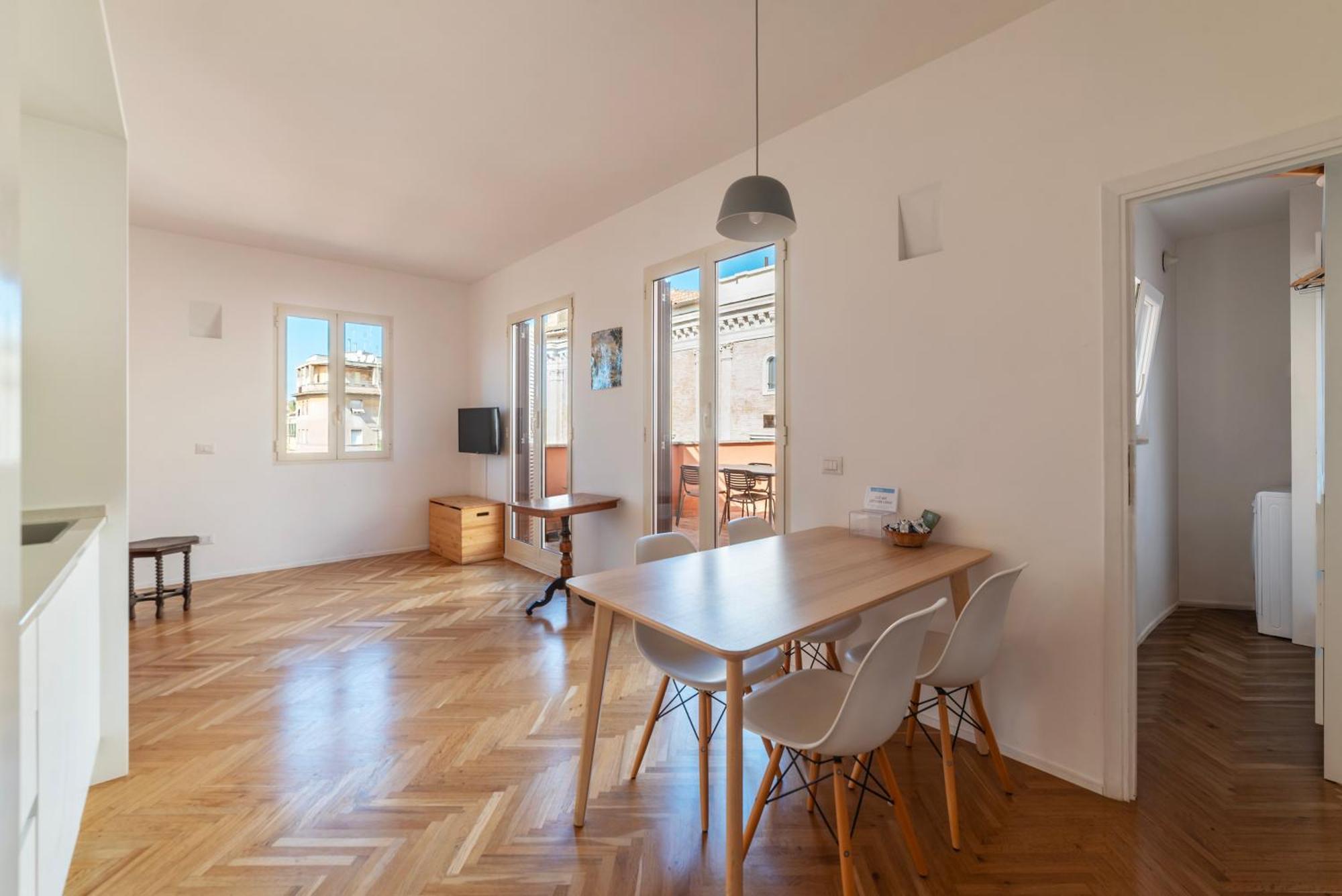 Apartment With Terrace In Via Del Pellegrino - FromhometoRom Exteriör bild